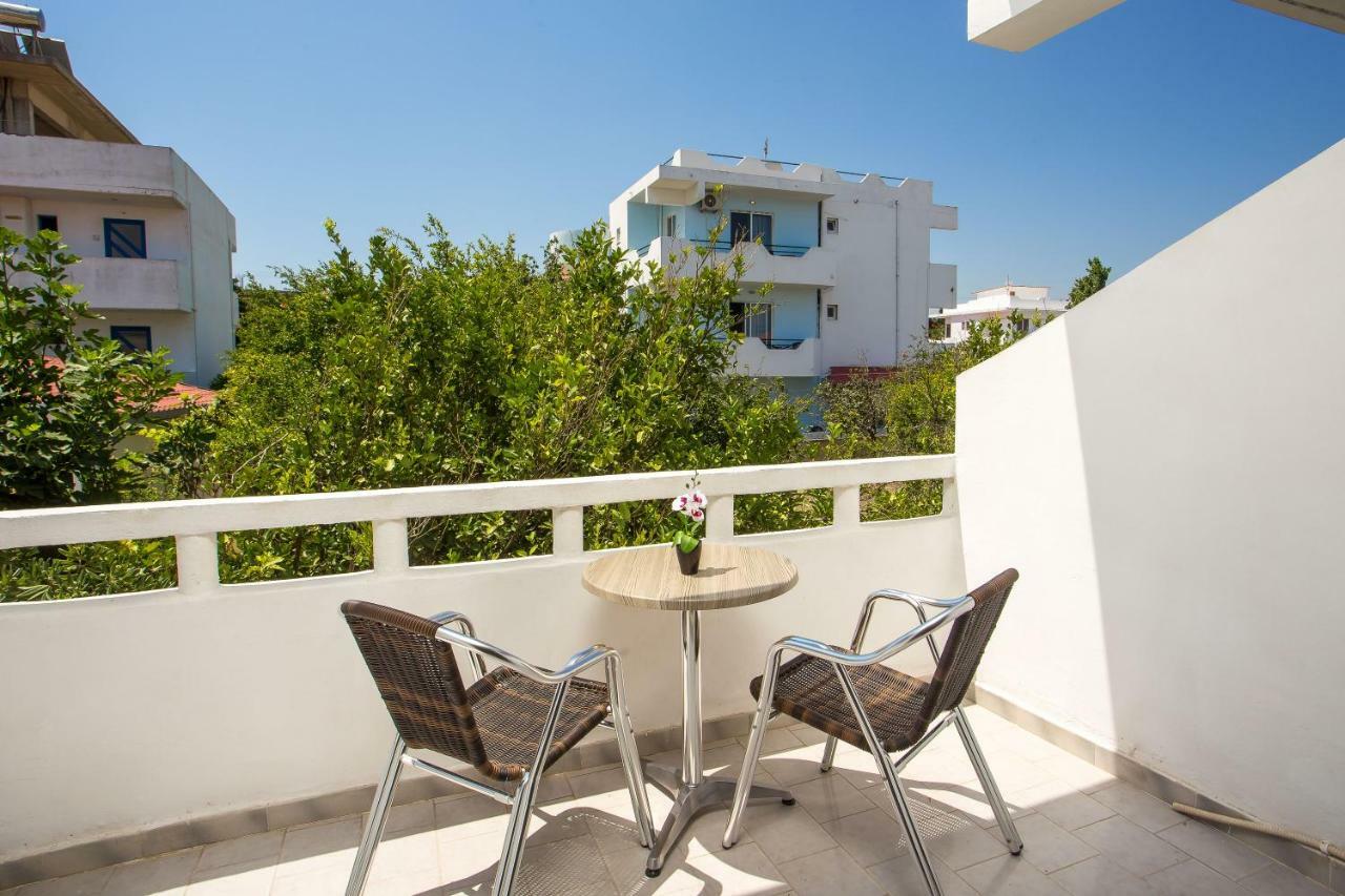 Marieta-Giannis Hotel Faliraki Bagian luar foto