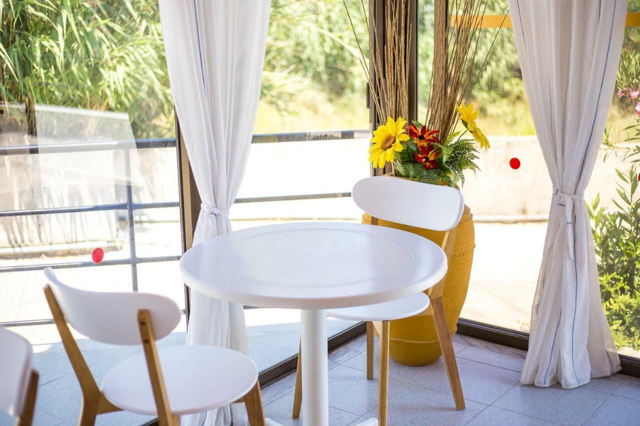 Marieta-Giannis Hotel Faliraki Bagian luar foto